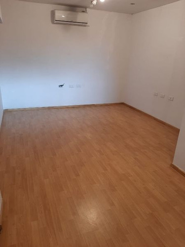 Casa En Venta En Mataderos