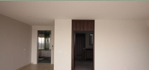Departamento En Renta, En La Vista Bosque Real