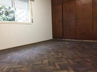 Imagen 6 de 8 de Muy Linda Casa Totalmente Reciclada (ref: Bon-820)