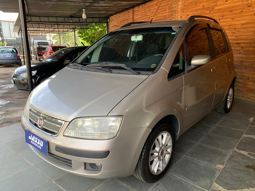 Fiat Idea 1.8 Elx Flex 5p