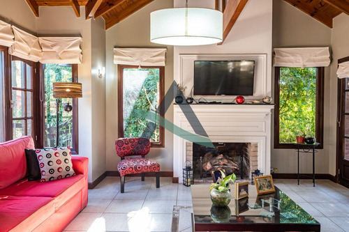 Casa 5 Ambientes C/ Dependencia. Venta Pinamar