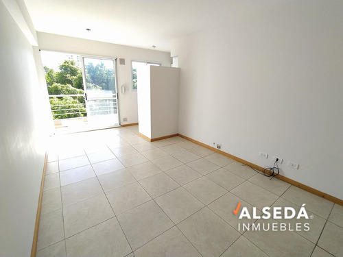 Imagen 8 de 13 de Departamento De 1 Dormitorio San Juan Y Bv. Oroño