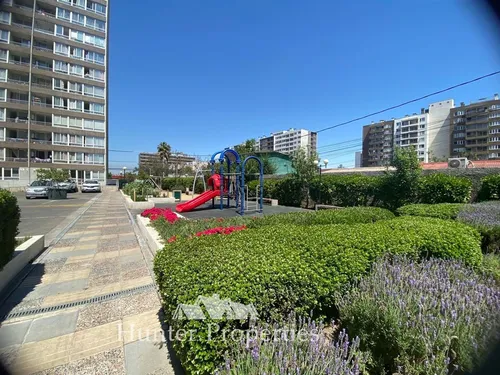 Departamento En Venta De 2 Dorm. En La Cisterna