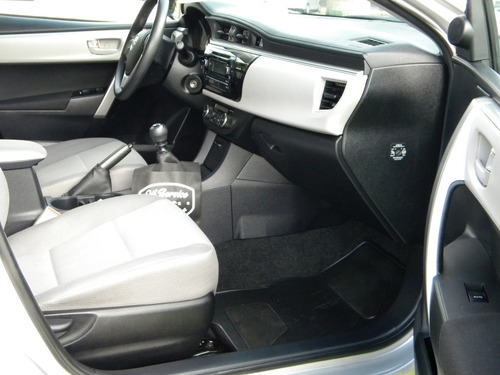 Imagen 6 de 15 de Toyota Corolla