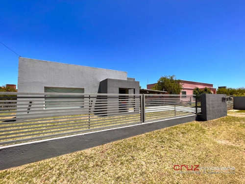 Imagen 5 de 13 de 2 Casas De 181m2 En Villa De Merlo