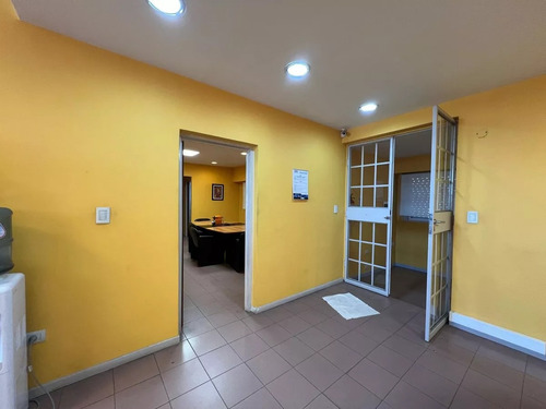 Depósito/galpón Con Oficinas En Venta Dueño Directo ¡financiación Disponible!