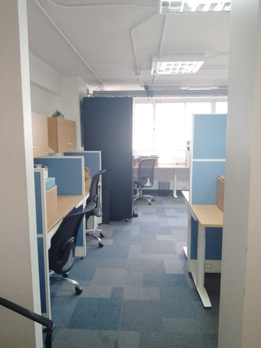 Se Alquila Oficina En Avda. Libertador 102m2