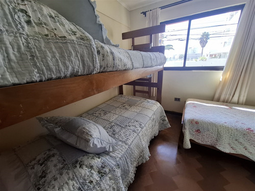 Departamento En Venta De 2 Dorm. En Coquimbo