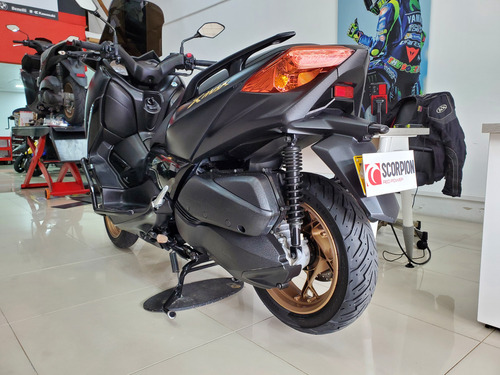 Yamaha Xmax 300 2023