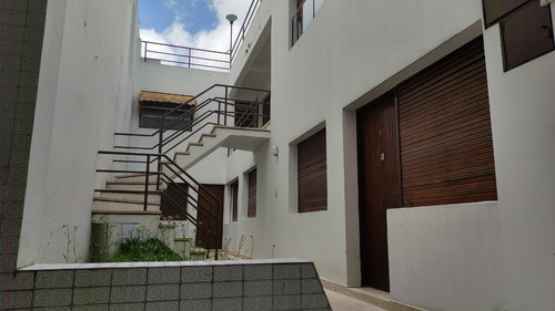 Imagen 3 de 22 de Diag. 74 Entre 5 Y 6 / Retasado! Vendo Depto. Céntrico / 1 Dorm / Luminoso
