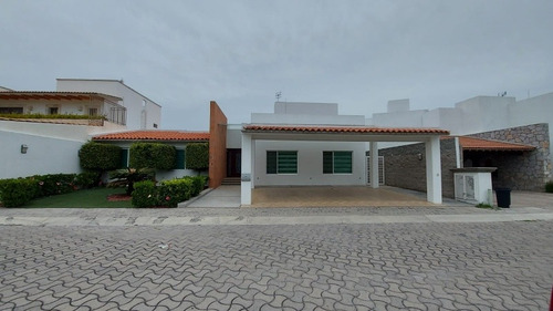 Imagen 1 de 1 de Casa En Renta Centro Sur