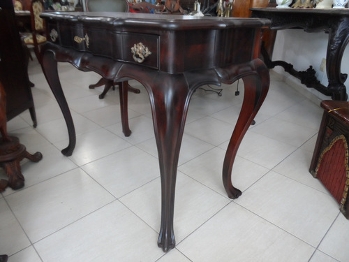 Aparador - Console Antigo Em Jacarandá Maciço. (Usado)