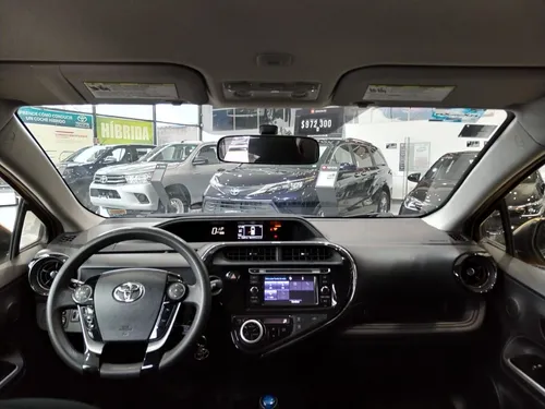 Toyota Prius 2021
