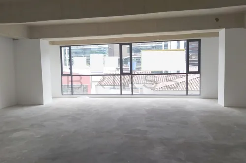 Oficina En Arriendo/venta En Chico Reservado. Cod A4500