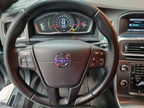 Imagen 16 de 17 de Volvo S60 T4 1,6 Mt 2014