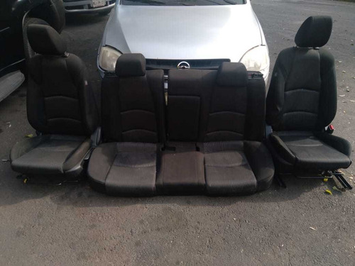 Asientos De Mazda 3 2014