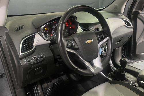 Chevrolet Tracker 1.8 Premier 4x2 Mt 2018 Imolaautos
