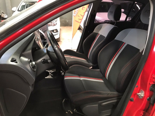 Imagen 6 de 8 de Renault Sandero Rs 2.0 2017