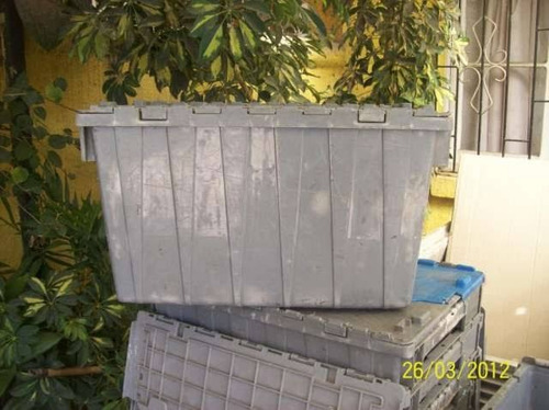 Caja Multiusos Apilable Con Tapa Bisagras Uso Rudo 10 Pzas Negro (Usado)