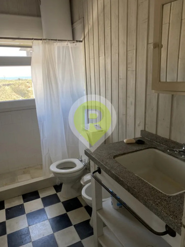 Ubicada En Pueblo Nuevo En Una Zona Muy Tranquila Y Exclusiva