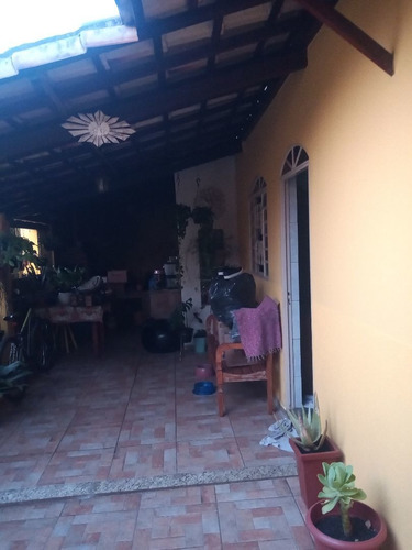 Imagem 6 de 18 de Casa