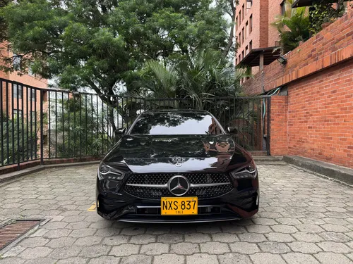 Mercedes Benz Cla 200 Amg Line 2024