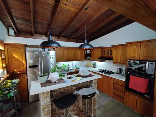 Casa Unifamiliar En Venta En Calasanz Parte Baja(va)