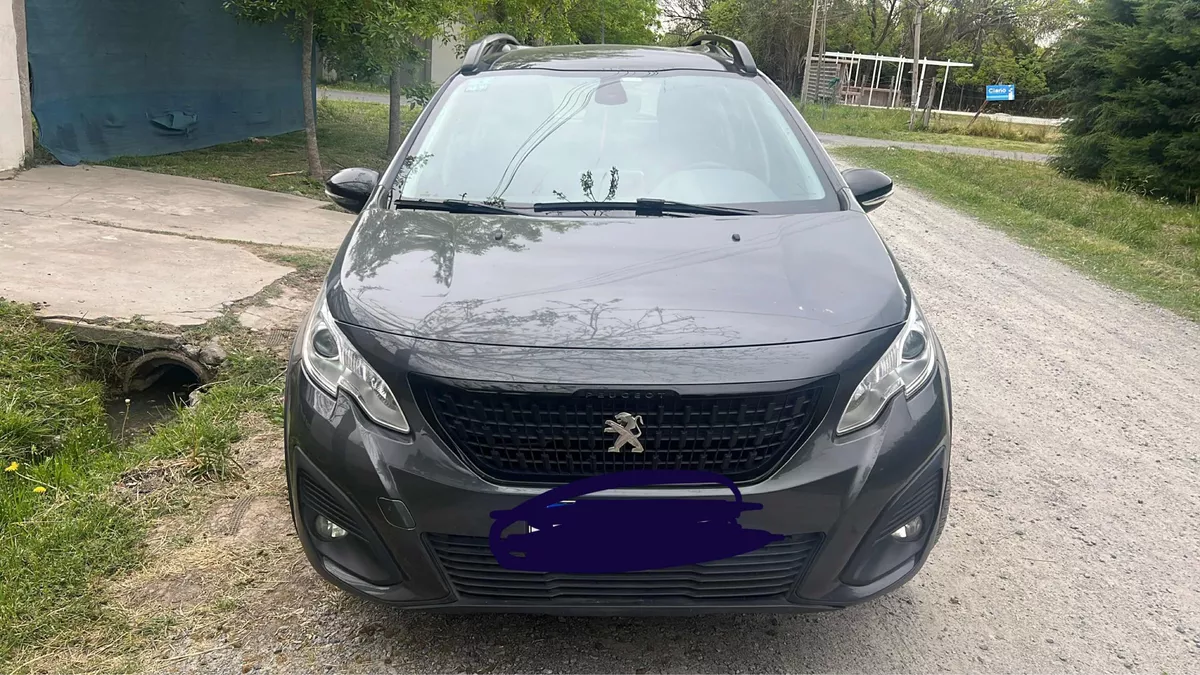 Peugeot 2008 1.6 Feline am20