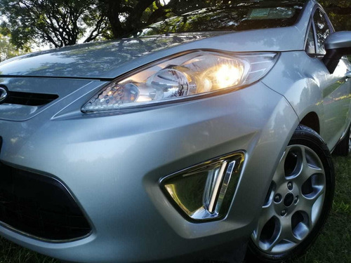 Ford Fiesta Kinetic Design 1.6 Design 120cv Titanium