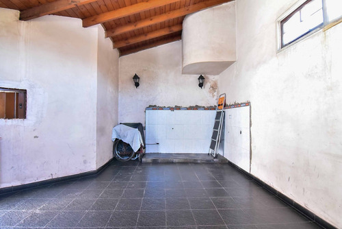 Imagen 29 de 30 de Venta Casa 5 Ambientes Con Deposito Quincho Patio