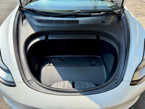 Tesla Model 3 Standar Range Autonomia Auto Pilot