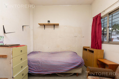 Venta Casa 3 Ambientes Caseros Patio Y Quincho