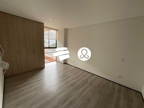 Vendo Apartamento Ubicacion Central