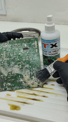 Limpiador De Circuitos Electrónicos Tx Atomizador
