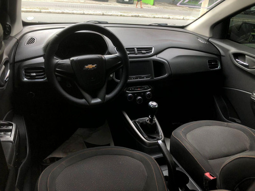 Imagem 4 de 15 de Chevrolet Onix Hatch Ltz 1.4 8v Flexpower 5p