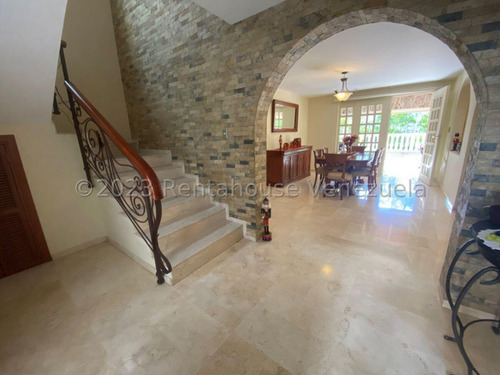 Venta De Casa En Santa Paula Jlrp Mls 25-17500