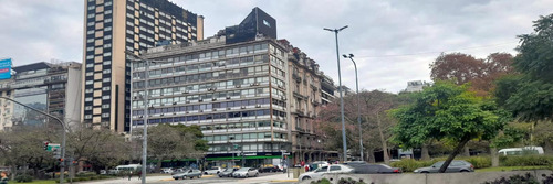 Imagen 2 de 22 de Planta Con Divisiones En Buen Estado | Excelente Ubicación | Vista A La Av. 9 De Julio