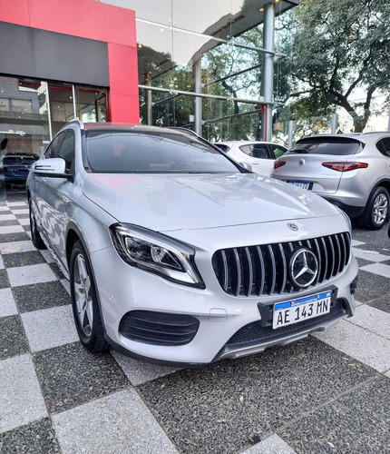 Mercedes-Benz Clase GLA 250 4matic