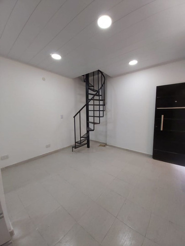 Imagen 4 de 12 de Departamento En Venta En La Tablada