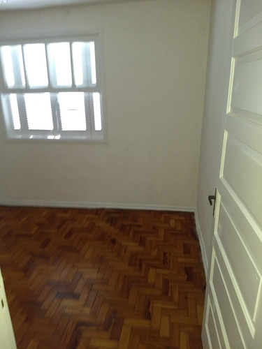 Imagem 2 de 12 de Alugo Sobrado Comercial Ou Residencial Na Corifeu Fl44