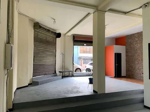 Casa Comercial En Venta En Liborio/manizales (279062476).