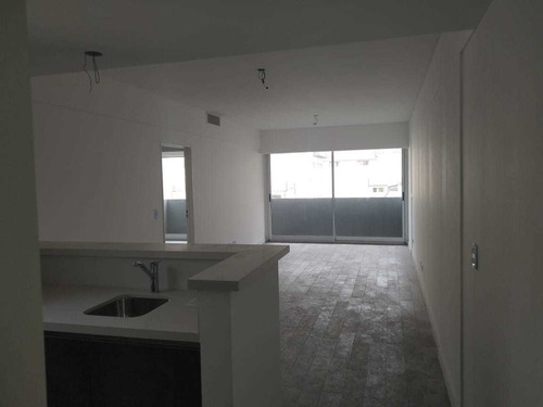 Imagen 5 de 14 de Departamento De 3 Ambientes Constitucion