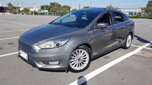 Ford Focus 2.0 Titanium Flex Powershift 5p