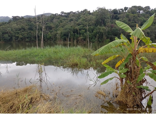 Terreno Com 2.068 M2