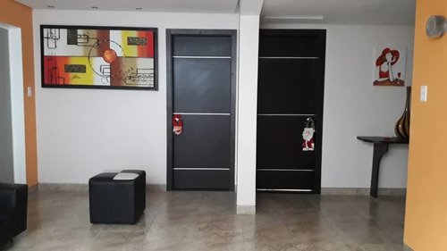 Imagen 2 de 11 de Casa A La Venta Bella Florida, Valencia, Carabobo