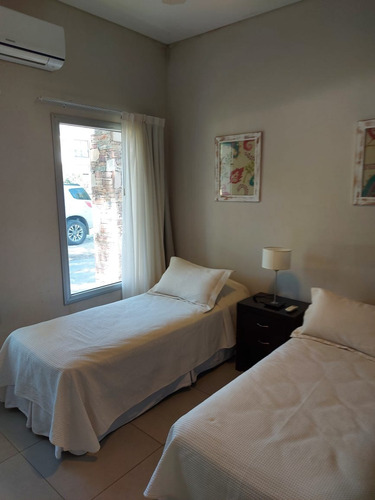 Imagen 12 de 22 de Dueño Alquilo-vendo. Casa La Herradura Pinamar De 5 Amb. Con Piscina. Disponible Marzo. Semana. Quincena. Semana Santa