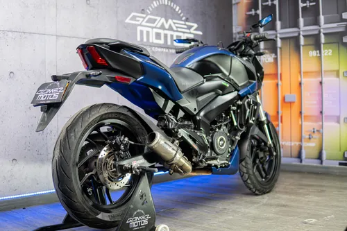 Bajaj Dominar 250 2023
