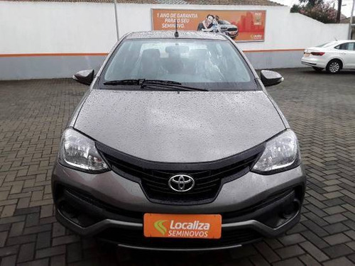 Imagem 4 de 9 de Toyota Etios 1.5 X Plus Sedan 16v Flex 4p Automático