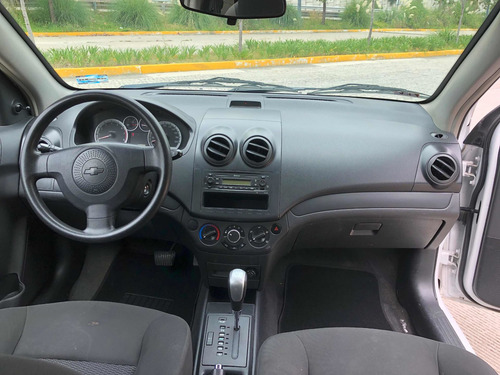 Imagen 12 de 14 de Chevrolet Aveo Ls Aa Radio Nuevo Aut 2016