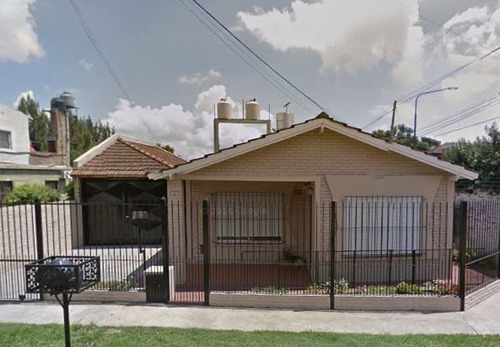 Imagen 2 de 15 de Casa En Venta En José C Paz